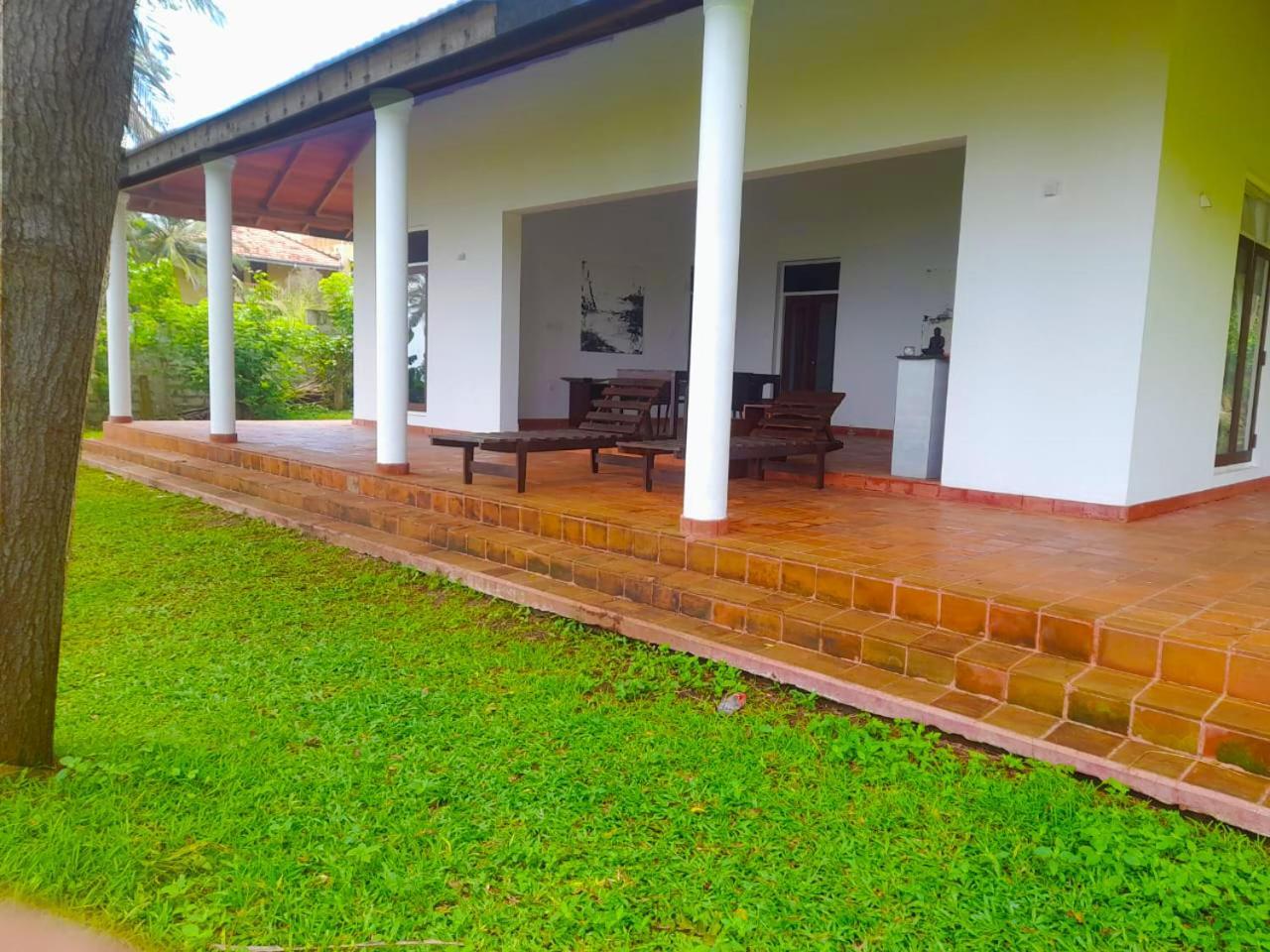 Bluewind Resort Tangalle Luaran gambar